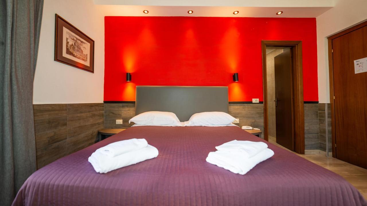 Center 2 Hotel Roma